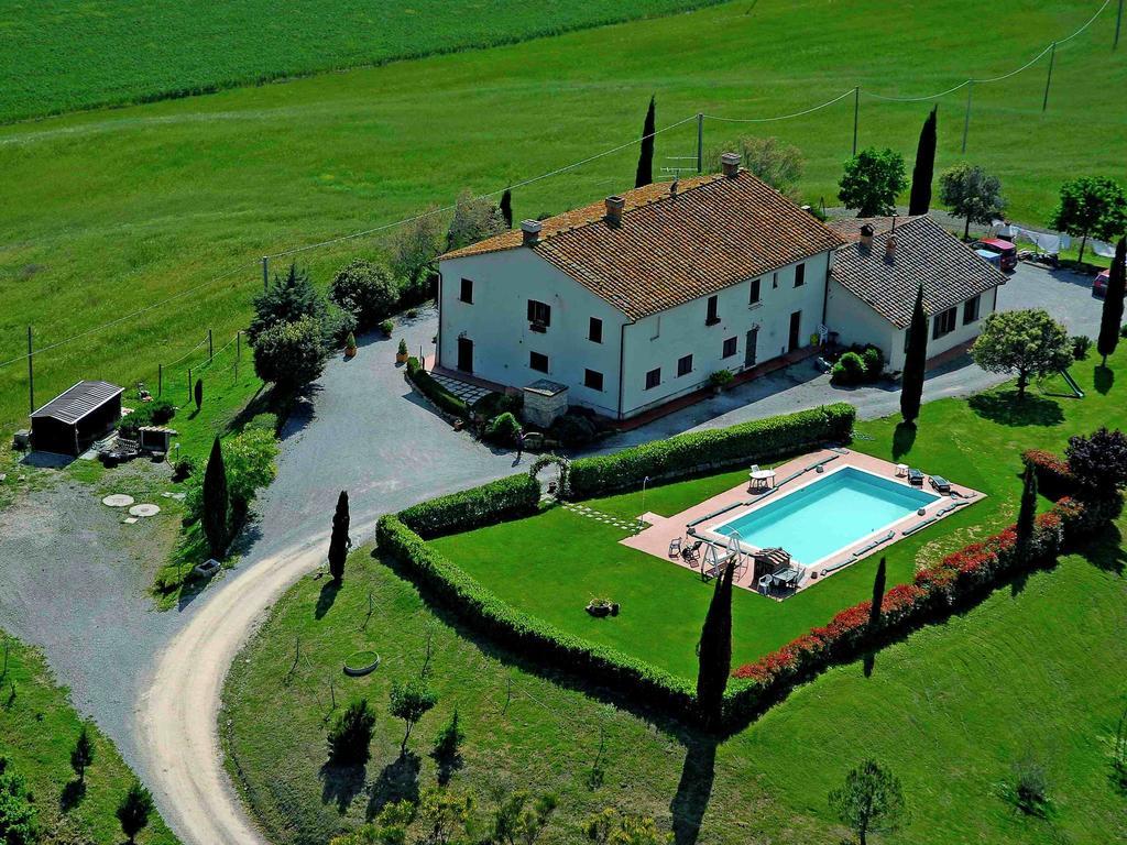 Spacious Farmhouse In Pienza With Swimming Pool Daire Contignano Dış mekan fotoğraf